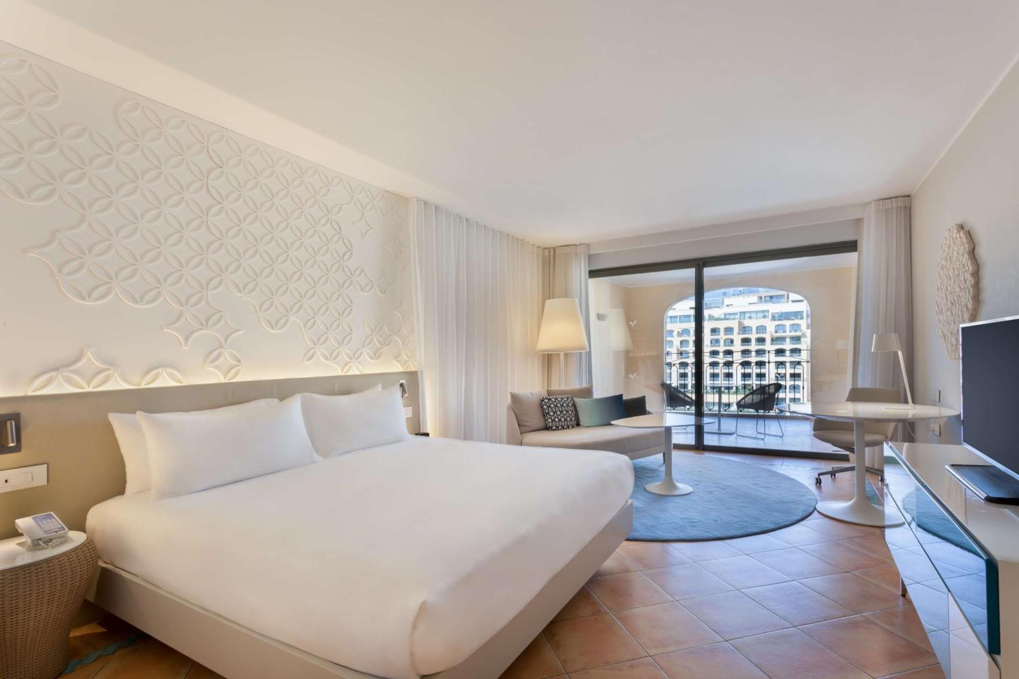 Hilton Malta Hotel St. Julian's Exterior foto