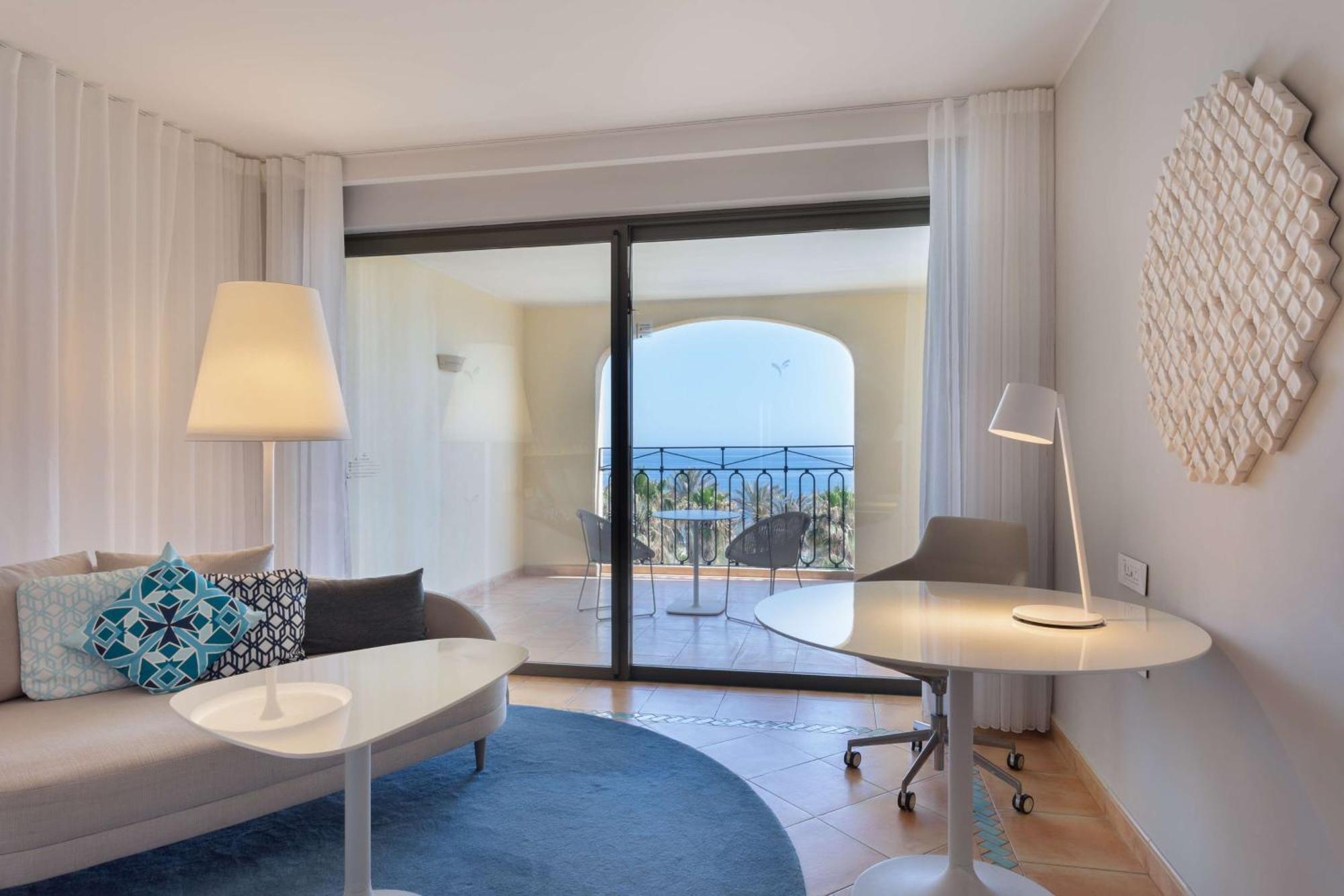 Hilton Malta Hotel St. Julian's Exterior foto